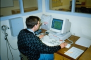 <h5>Test af den nye indretning i 1994.</h5><p>Varslingspladsen.</p>